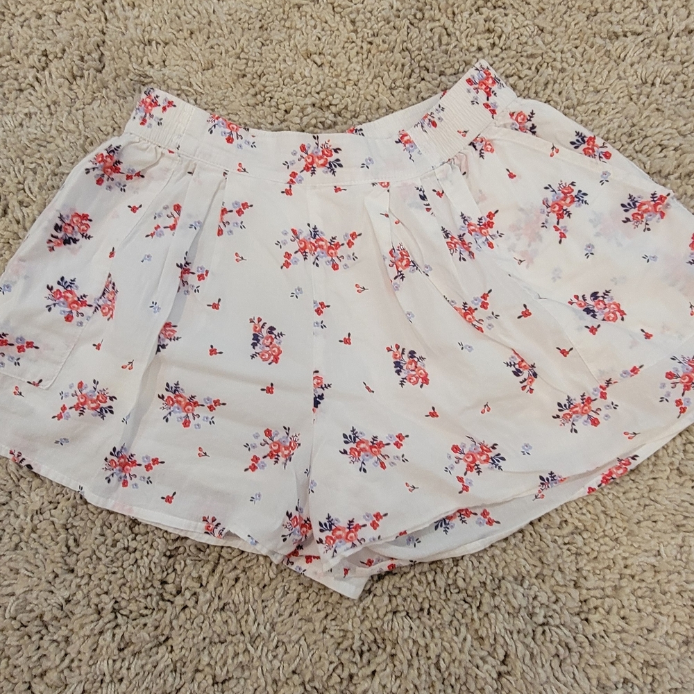 Janie and Jack Red and White Skorts with Chic Design